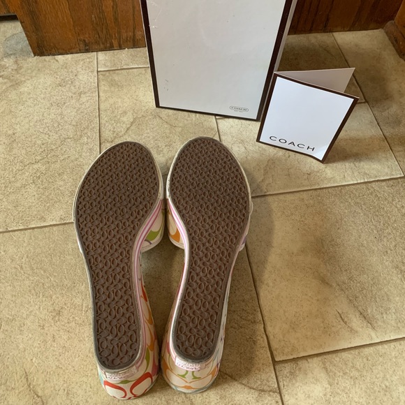 Coach logo multi Perry white wedge sandals - Picture 2 of 7